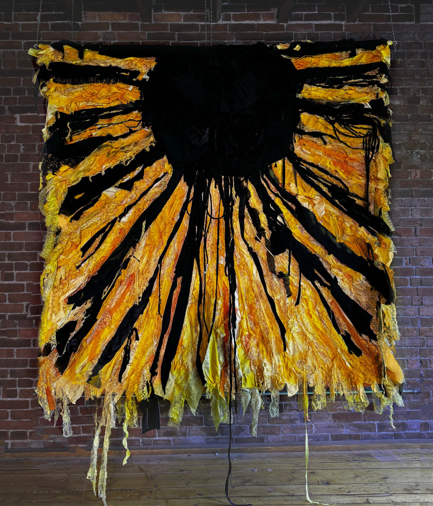 "TAPIZ RECICLADO" -  Black Hole Sun